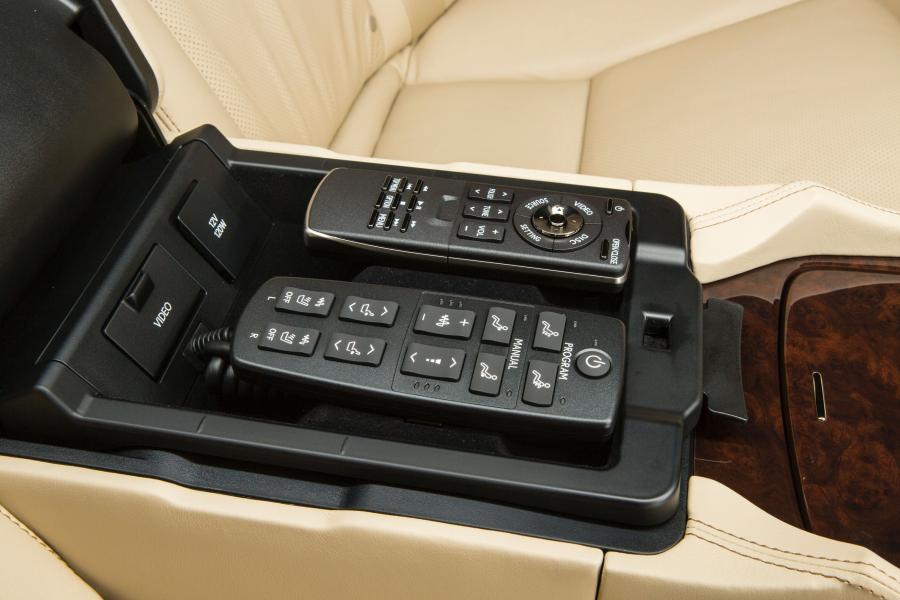  Lexus LS460 2013 года  (фото 67 из 111)